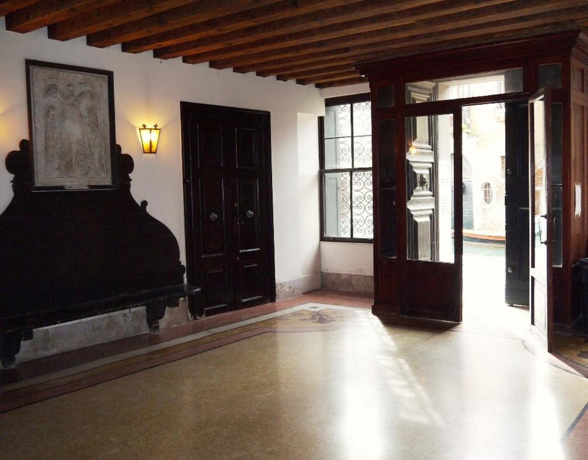 Apartment In Palazzo Storico A Centro Venice