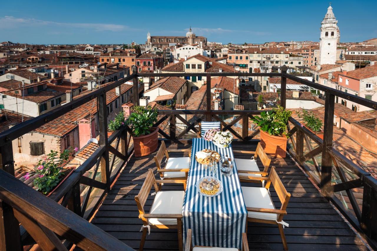Penthouse With Rooftop Terrace And 360 Views Of - Venice5th * Venice