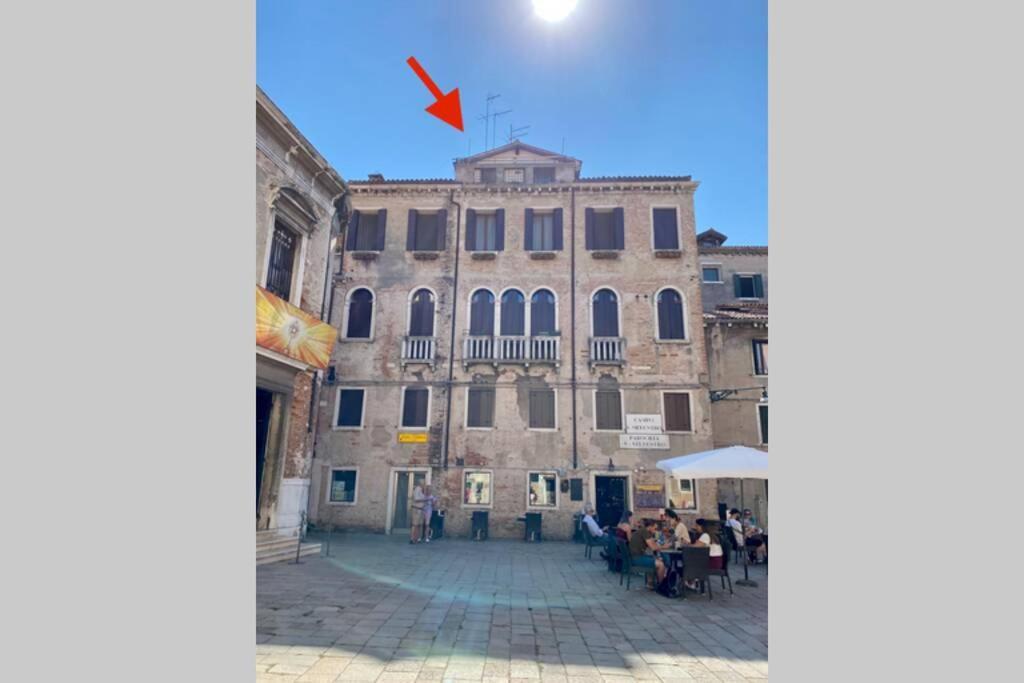 Ca' Silvestro Penthouse With Private Rooftop Appartamento