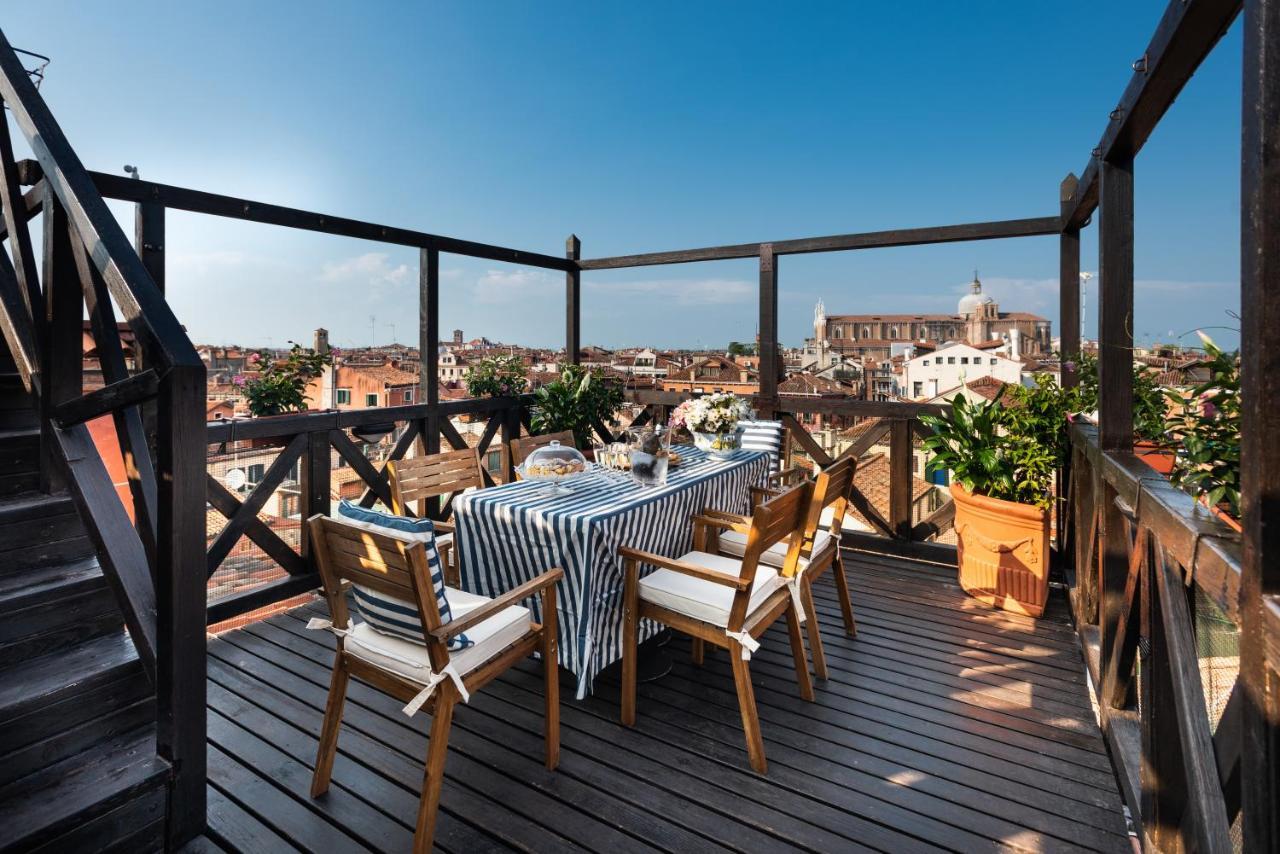 Penthouse With Rooftop Terrace And 360 Views Of - Venice5th Apartment *
