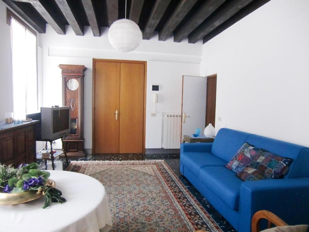 Apartment In Palazzo Storico A Centro *