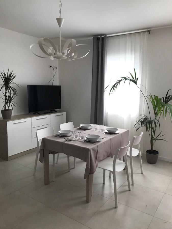Apartamento White & Grey Venice Apartments Veneza