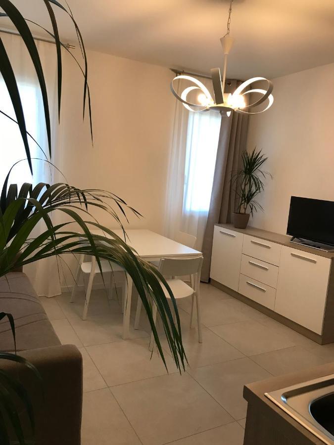 White & Grey Venice Apartments Apartamento Veneza