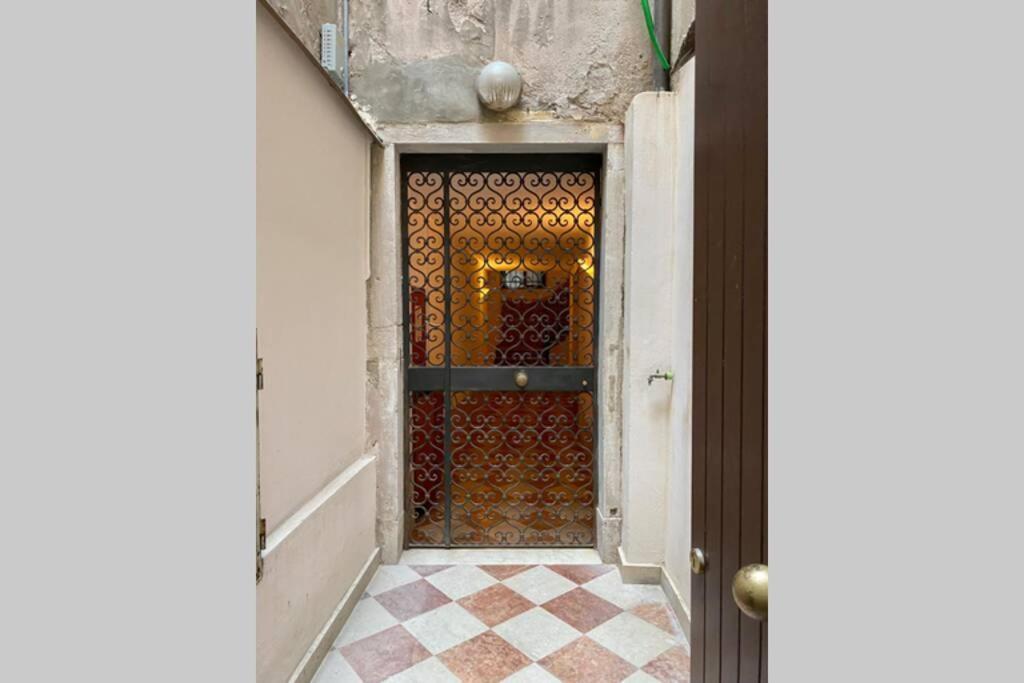 Appartamento Ca' Silvestro Penthouse With Private Rooftop