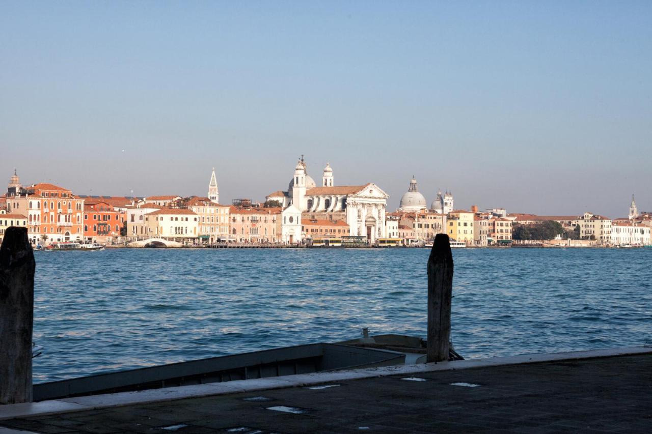Stella Marina 1 *