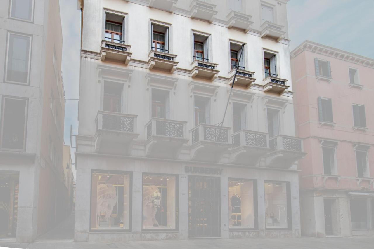 Daplace - Sardela * Venice