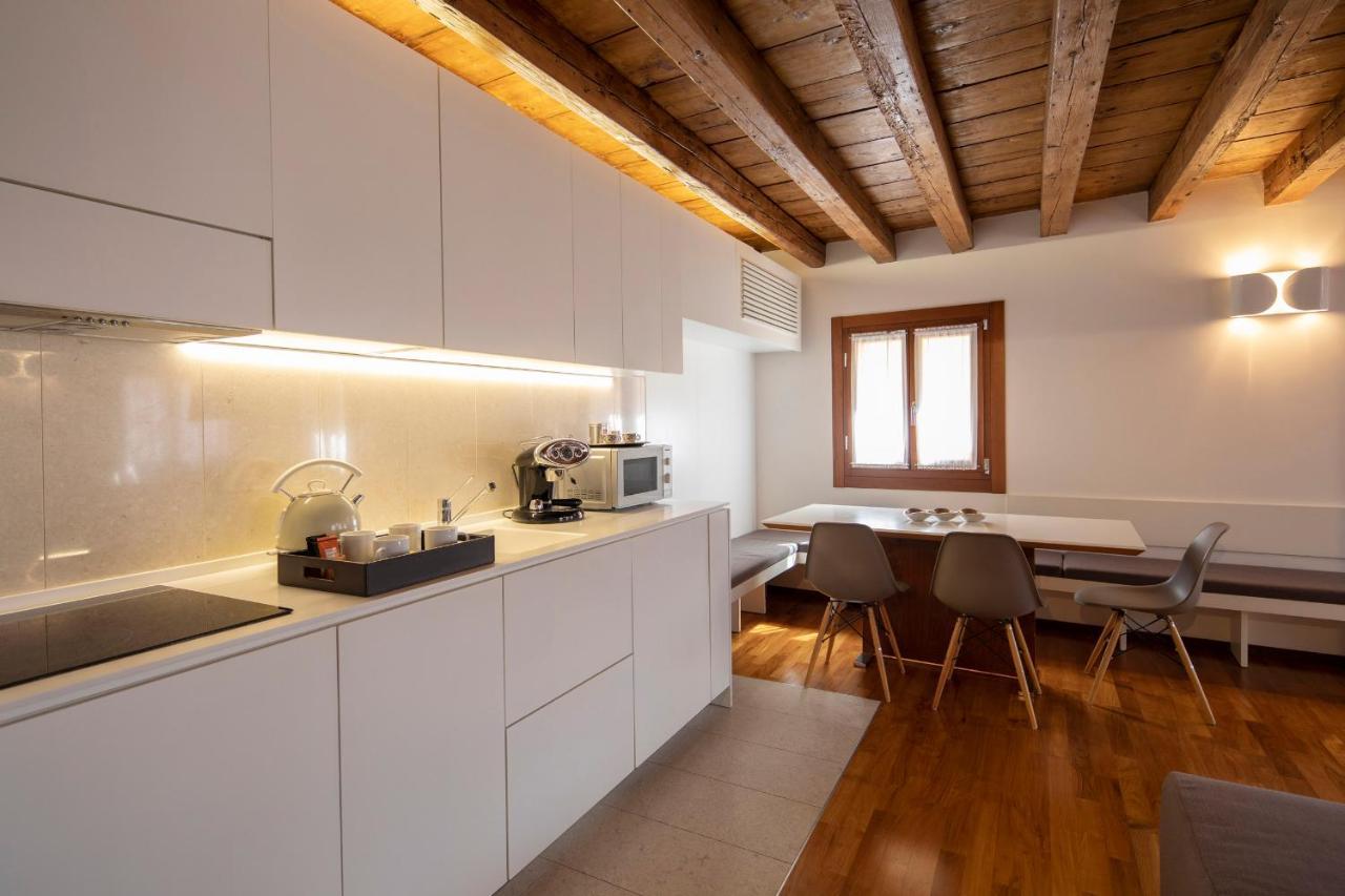 Apartment Ca' Della Scimmia - Rialto Bridge, *