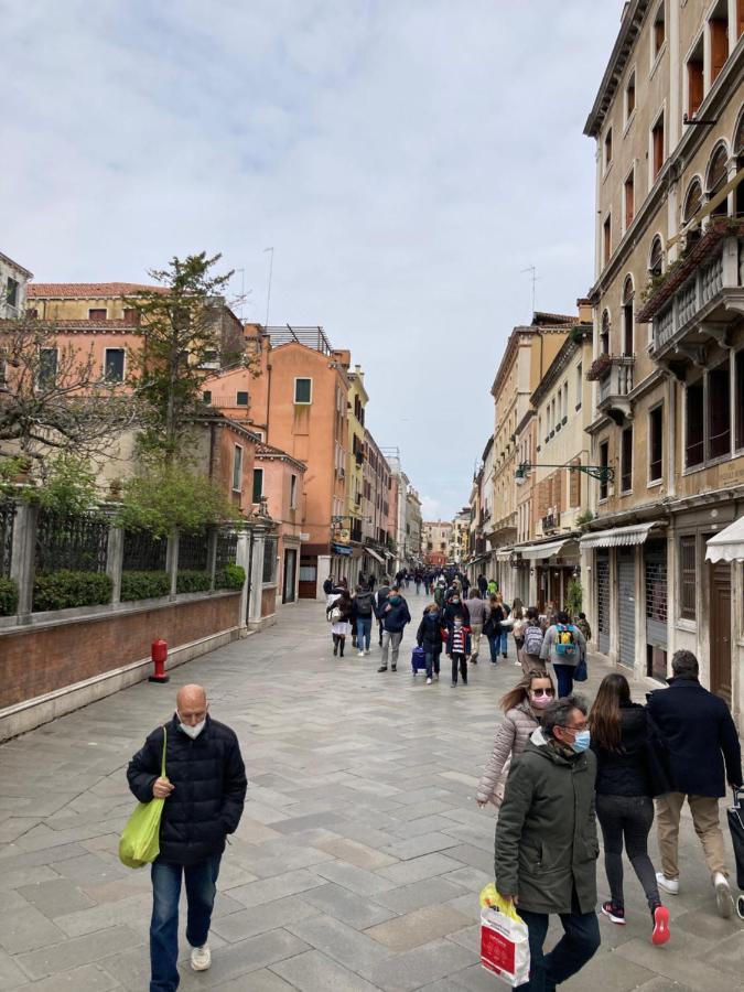 Apartment ,ghetto,biennale, Campo Maddalena Venice