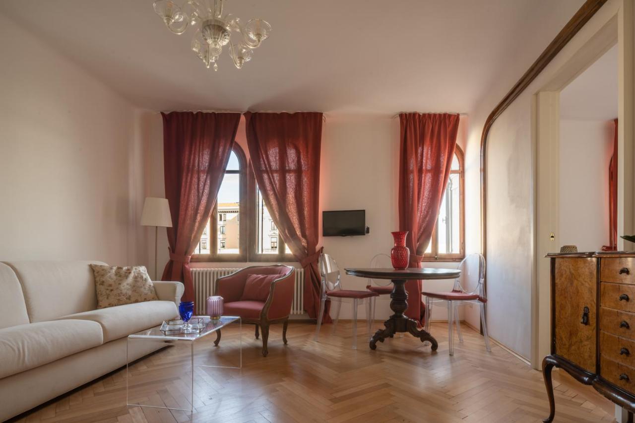 Apartment Venetian Palace R&r Venice