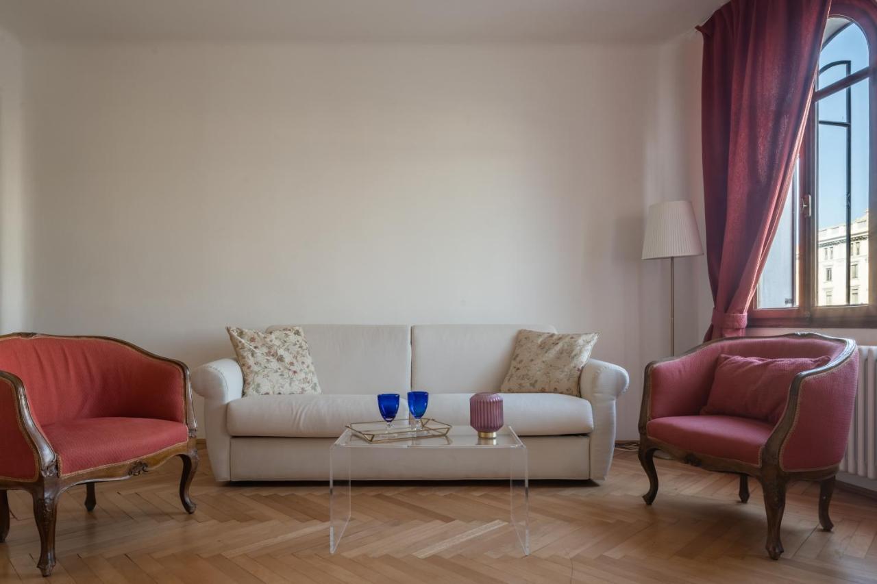 Venetian Palace R&r Apartment