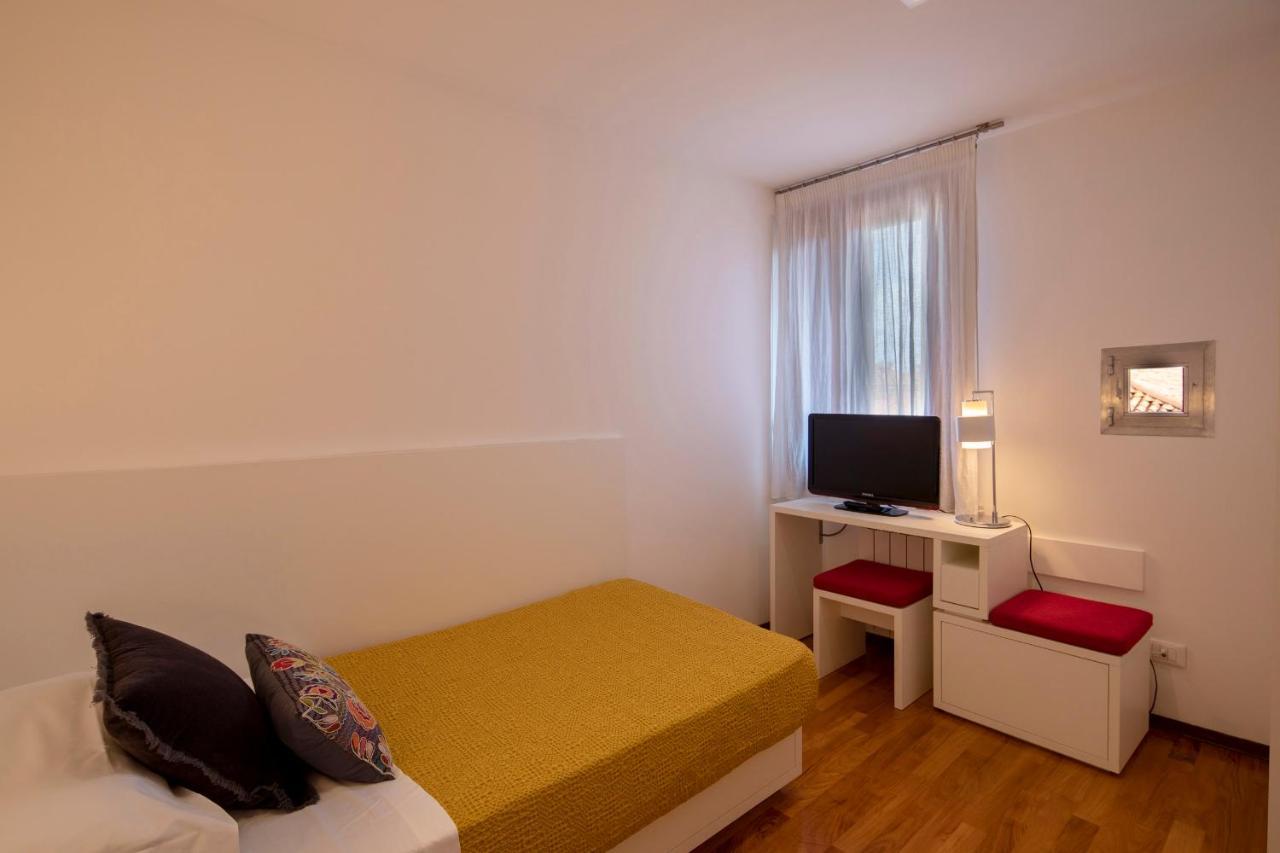Ca' Della Scimmia - Rialto Bridge, Apartment *