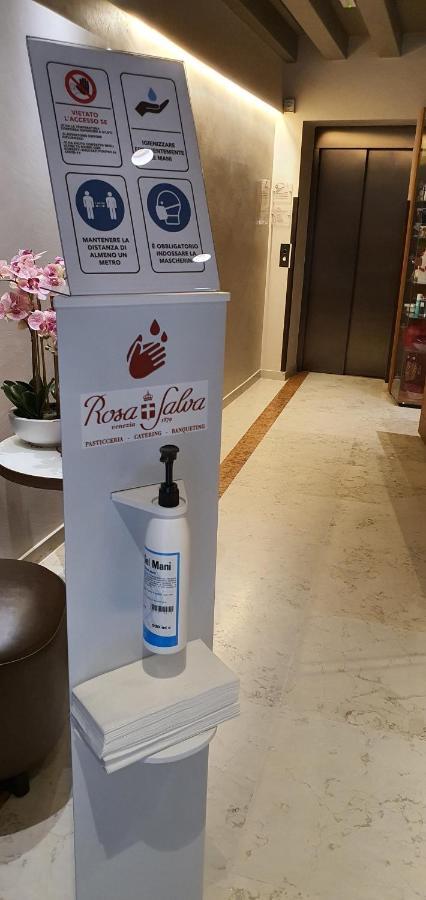 Rosa Salva Venice