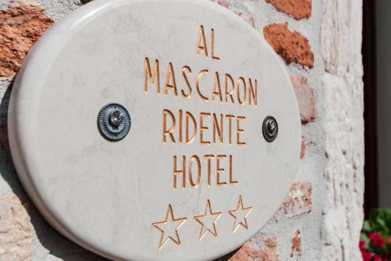 Al Mascaron Ridente 3*