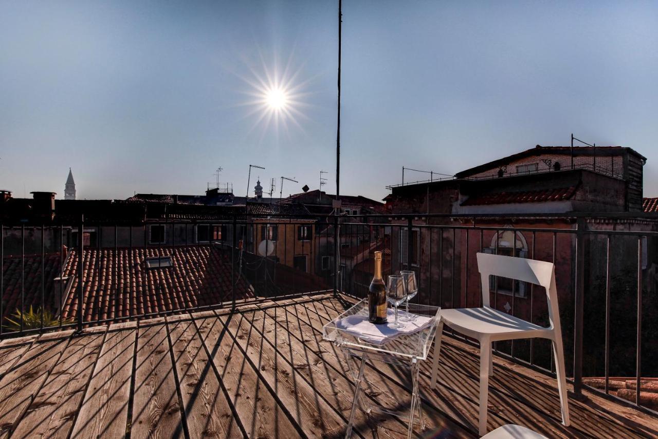 Skyline View M0270428215 * Veneza