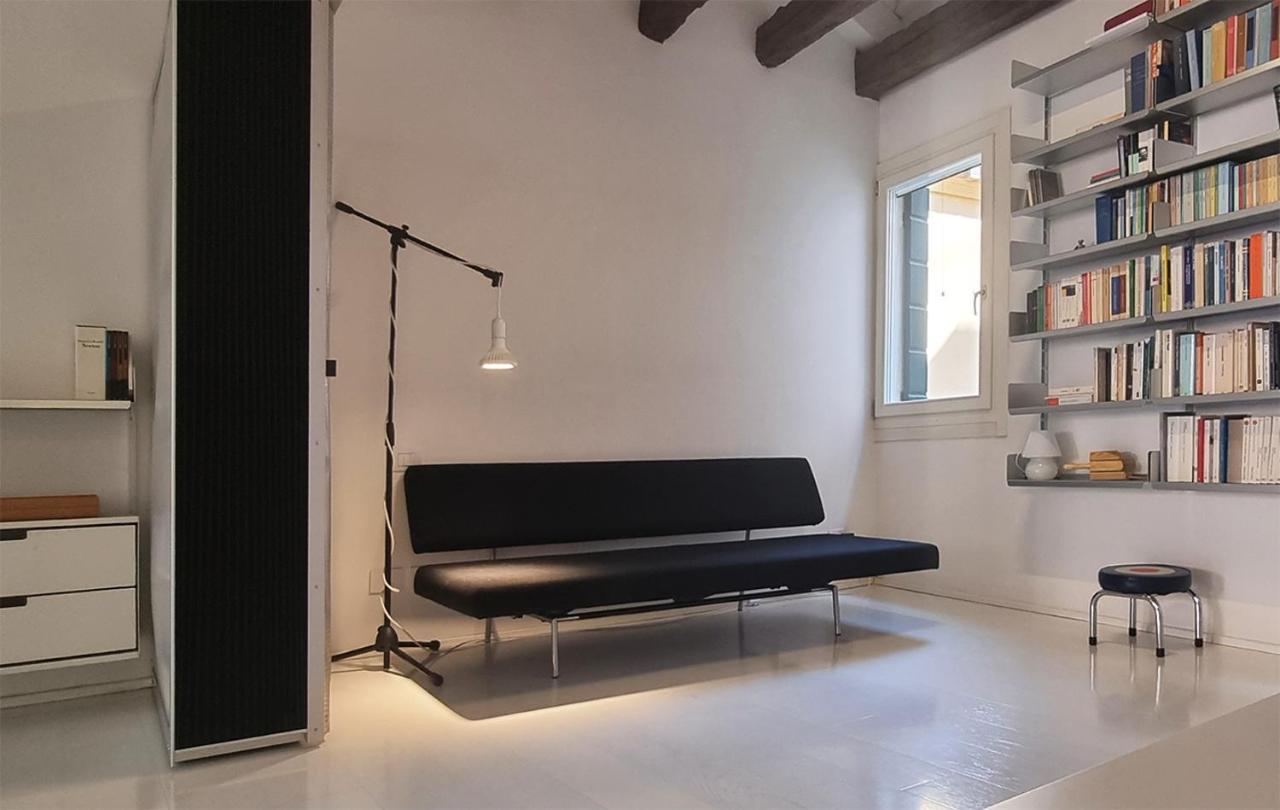 White Frari *