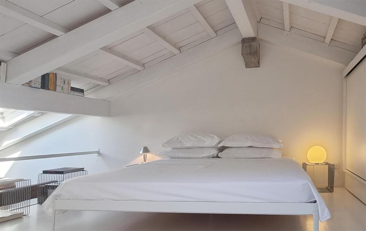 White Frari