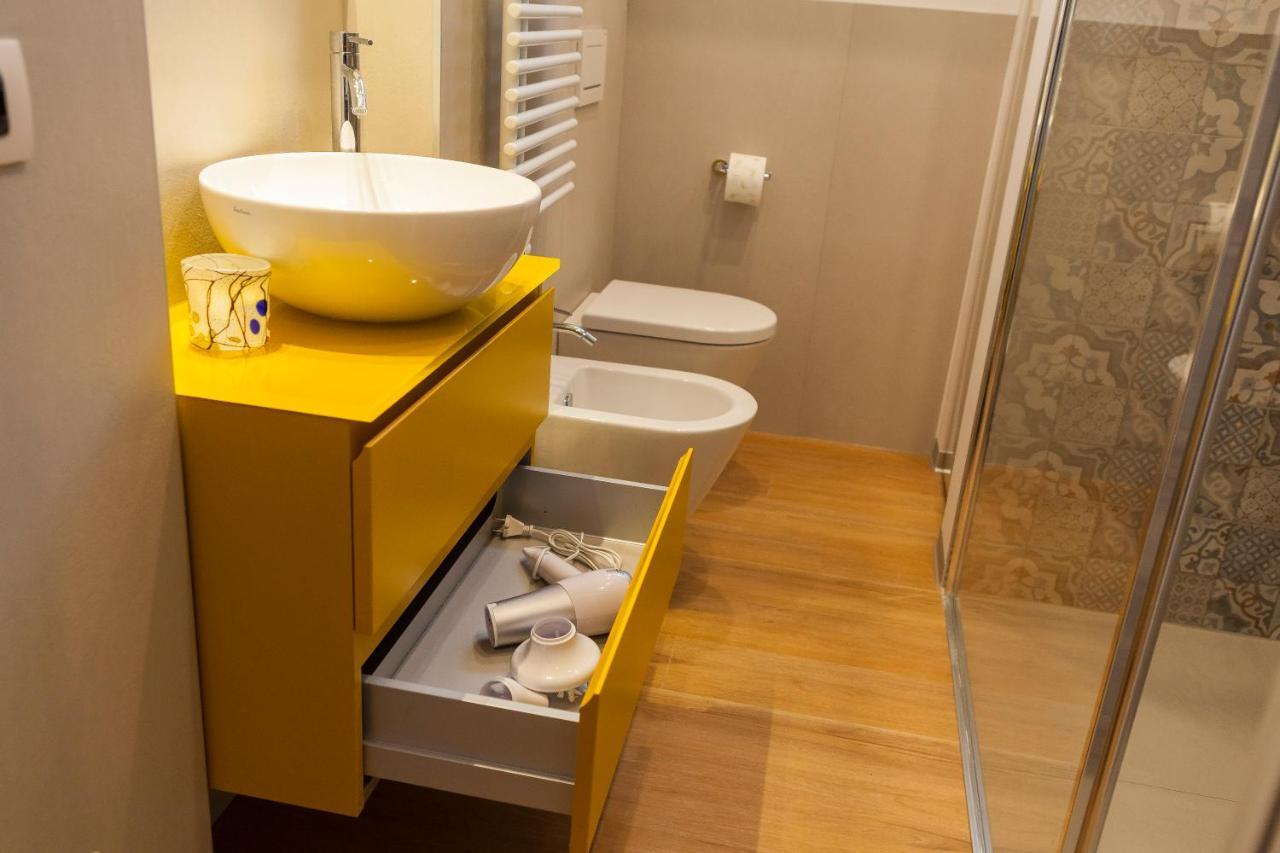 Apartment Luxurious And Quiet In The Lively Heart Of