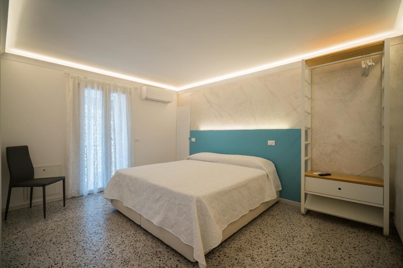 Venetian Roof View Apartment *