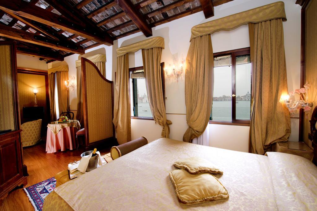 Monaco & Grand Canal Hotel Veneza