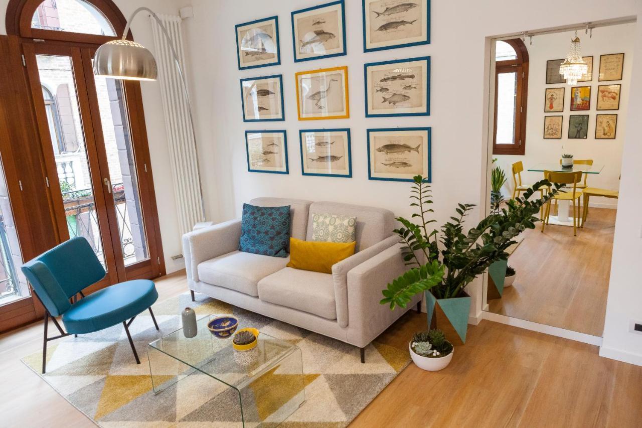Luxurious And Quiet In The Lively Heart Of