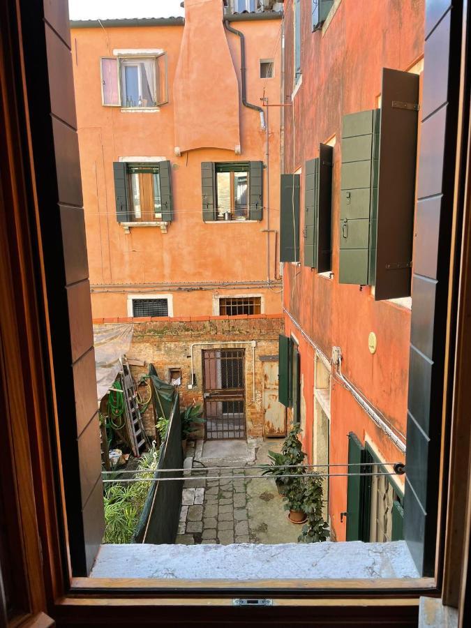 Ca Marga Cannaregio - Venetian Style 2 Bedroom Venice