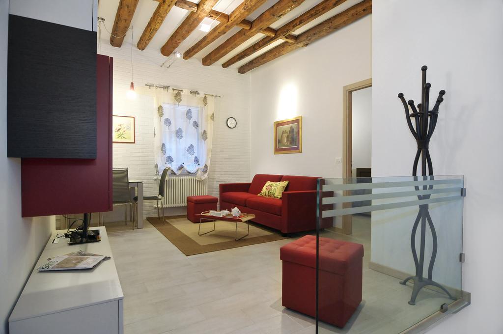 Ca'Dorina Apartment