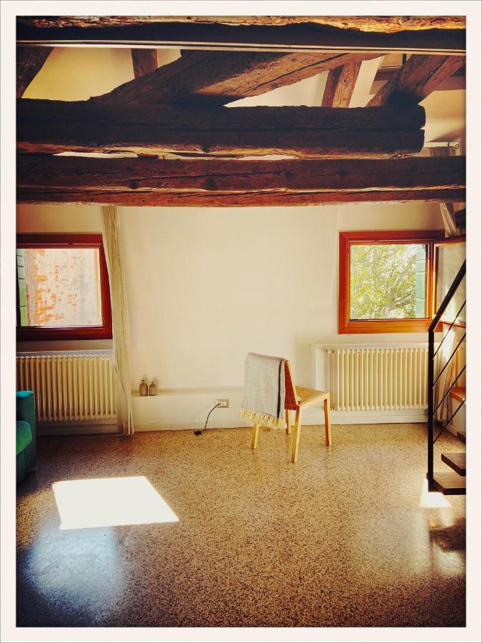 Hideaway Biennale Apartment Venice