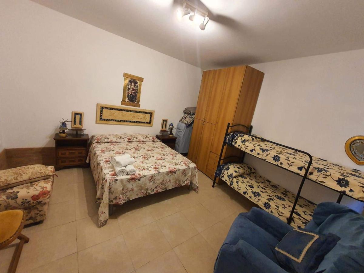 Residenza Oleandro Rosa *
