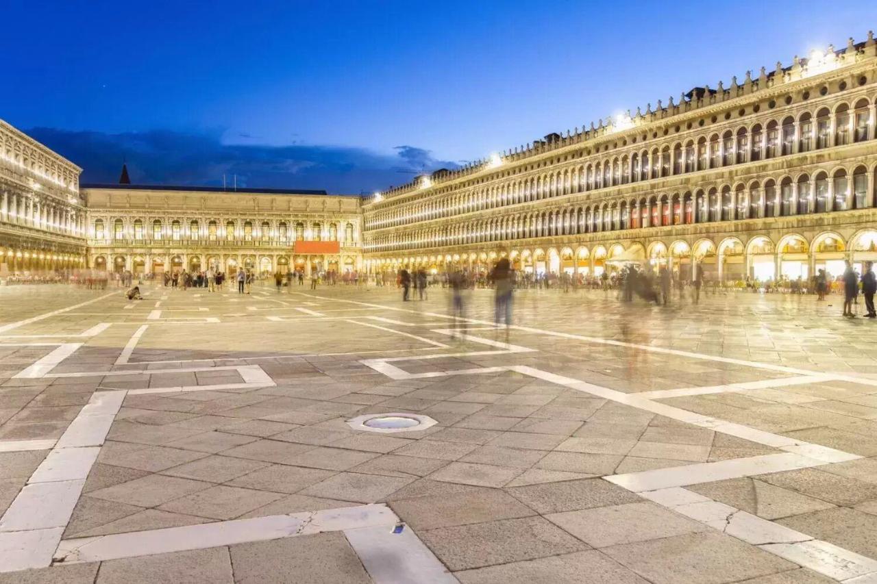 Apartamento Venice San Marco Lovely Attic Two Bedroom Ac - Wi-Fi Veneza
