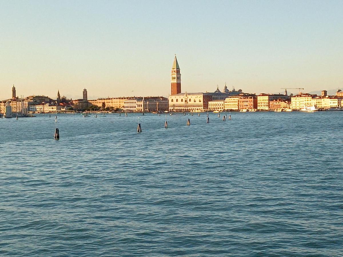 Venice San Marco Lovely Attic Two Bedroom Ac - Wi-Fi Apartamento Veneza