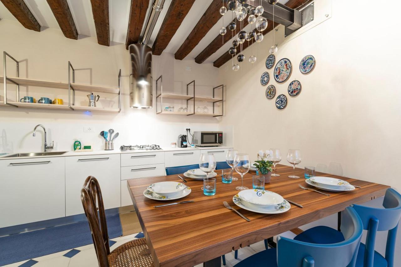 San Silvestro House * Venice
