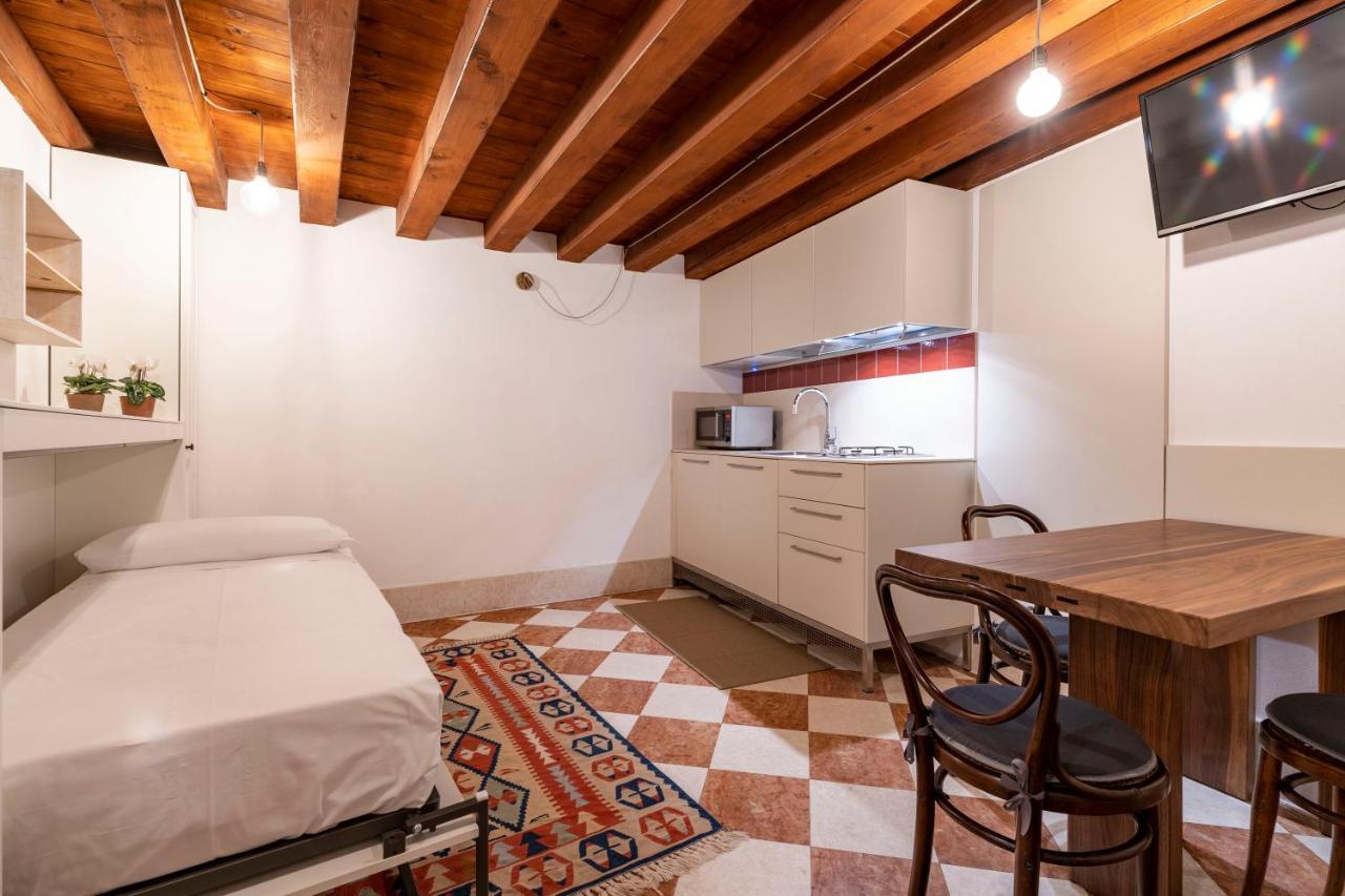 San Silvestro House Apartment *