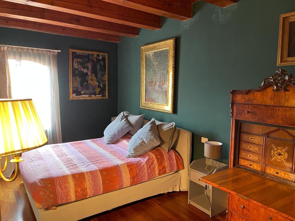 The Penthouse And Rooftop-terrace At Molino Stucky Venice
