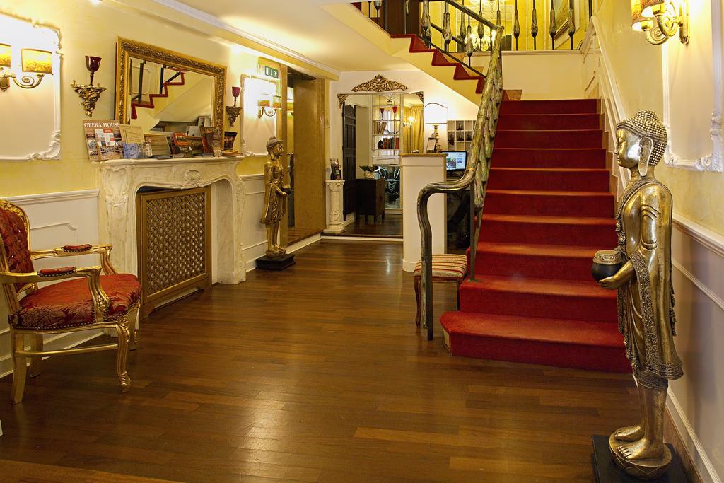 Noemi Hotel