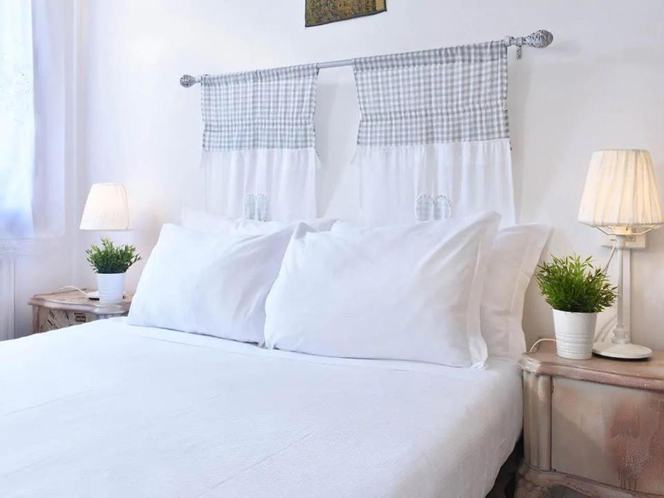 /room With Private Bathroom Bed & Breakfast *