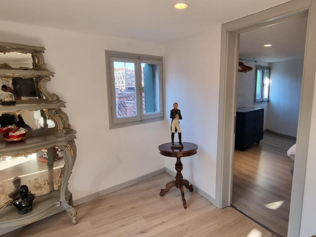 Venice San Marco Lovely Attic Two Bedroom Ac - Wi-Fi Apartamento Veneza