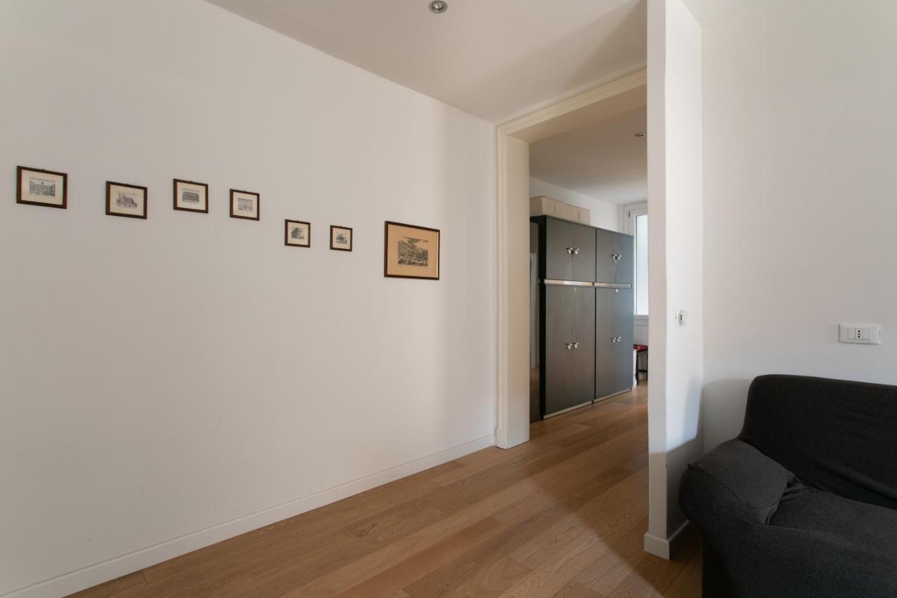 Lance With Lift, 2 Minutes Walk From The Train Station