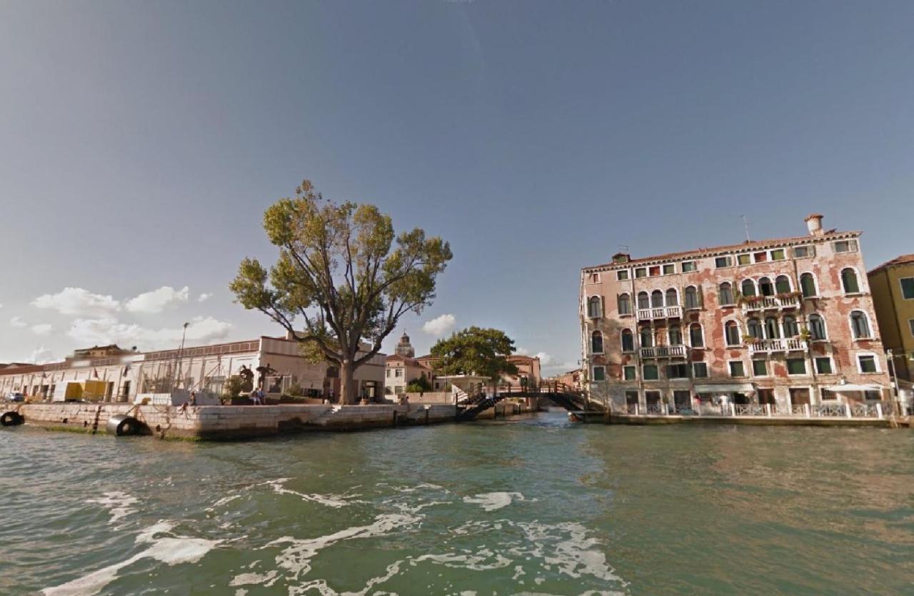 Sestiere Dorsoduro, A Due Passi Da Zattere Apartamento Veneza
