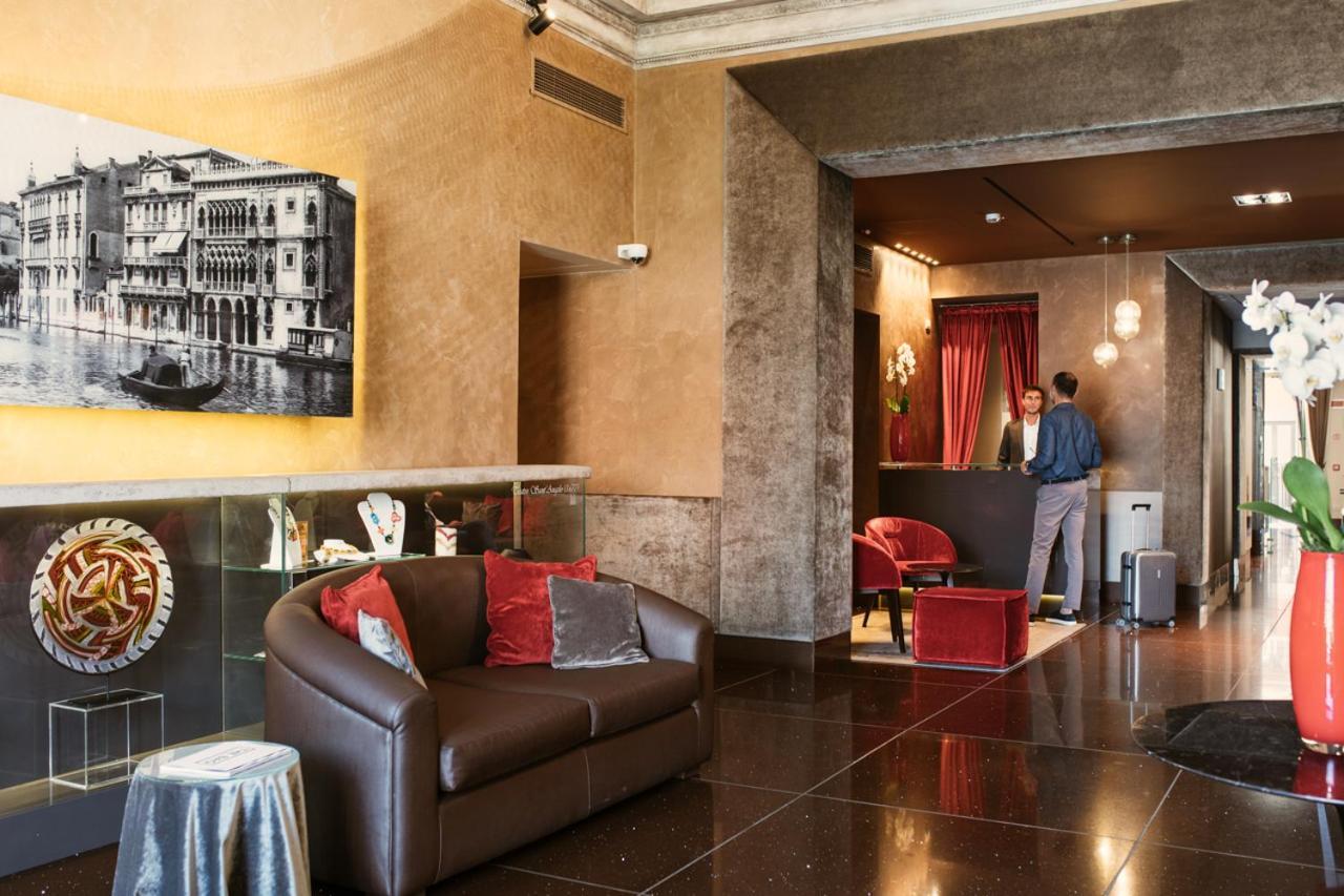 Palazzo Barocci Hotel