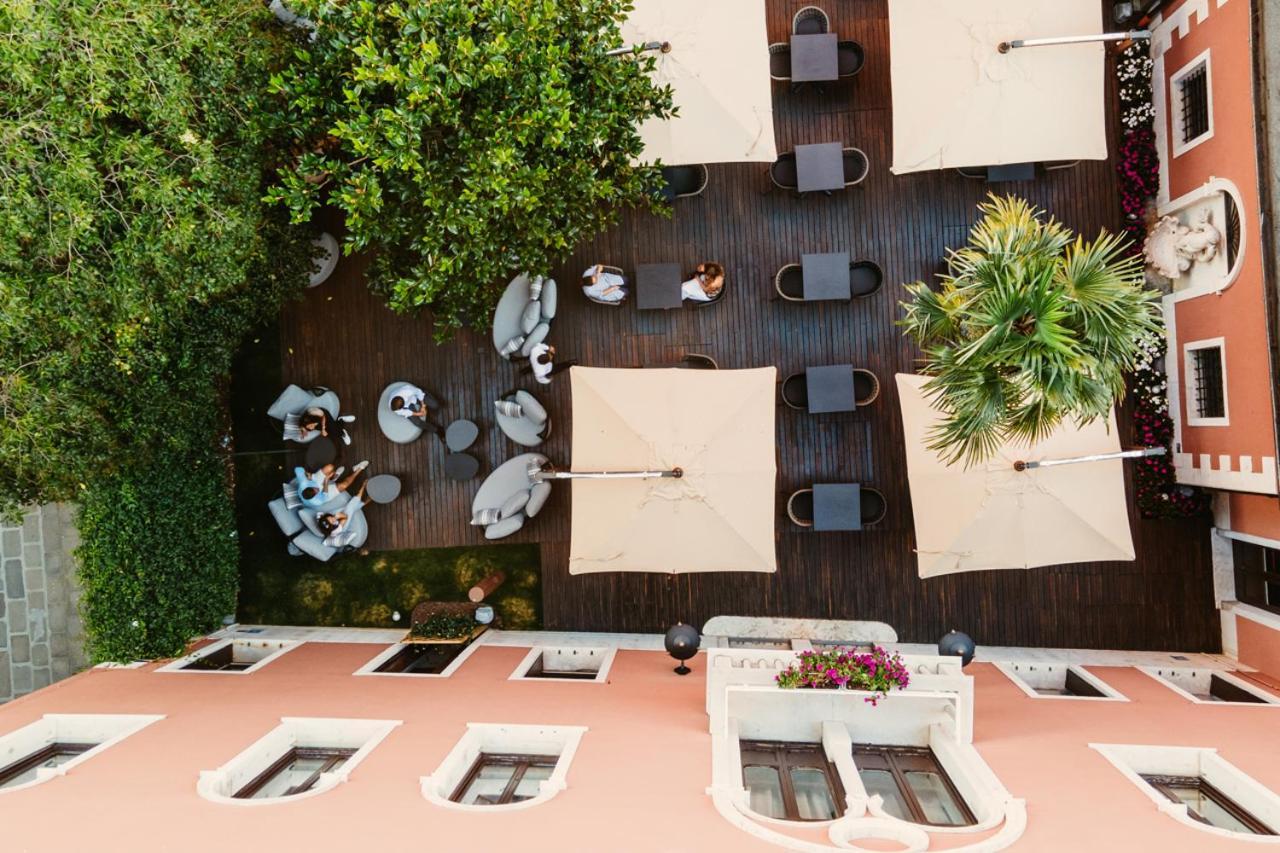 Palazzo Barocci Hotel