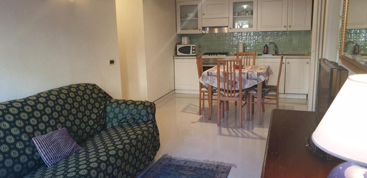 Apartment Beatiful Modern Flat Centre With Private Lounge Area Relax *