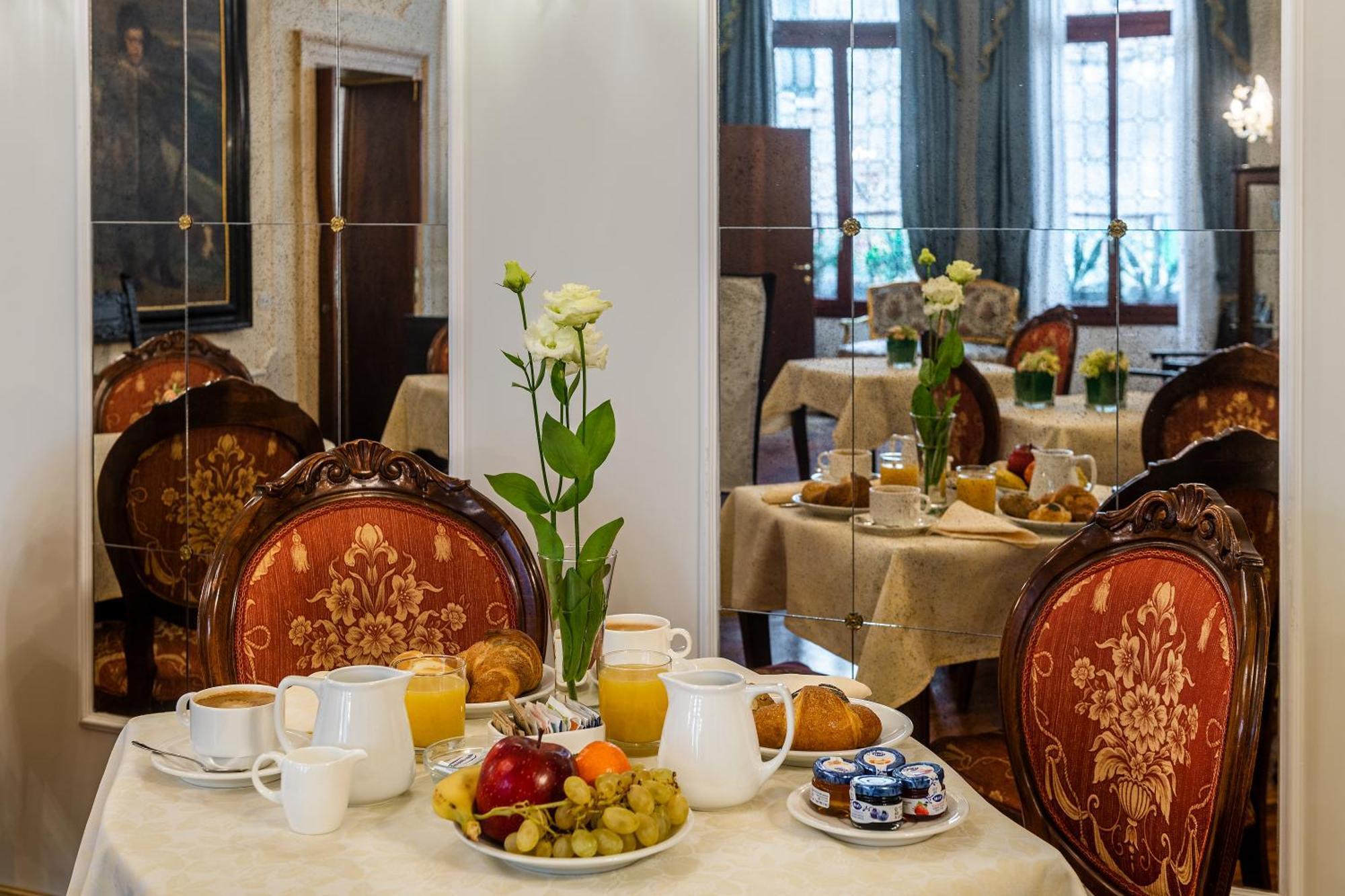 Sant'agostin Guest house