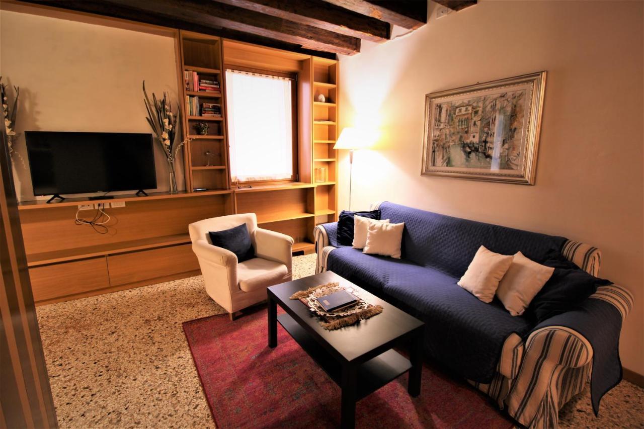 Apartment San Marco With Canal View Venice