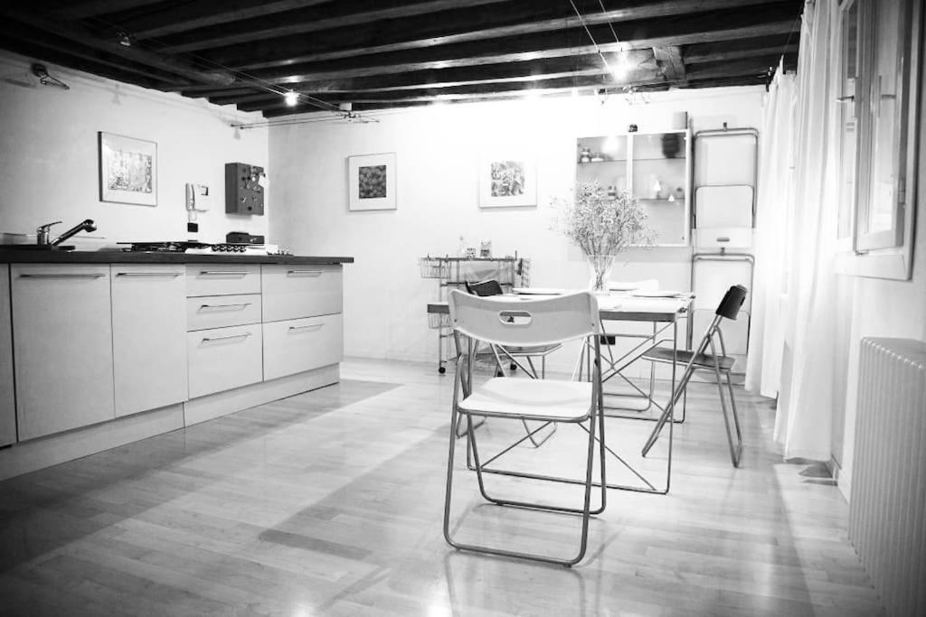 Bellissimo In Palazzo Storico Apartamento