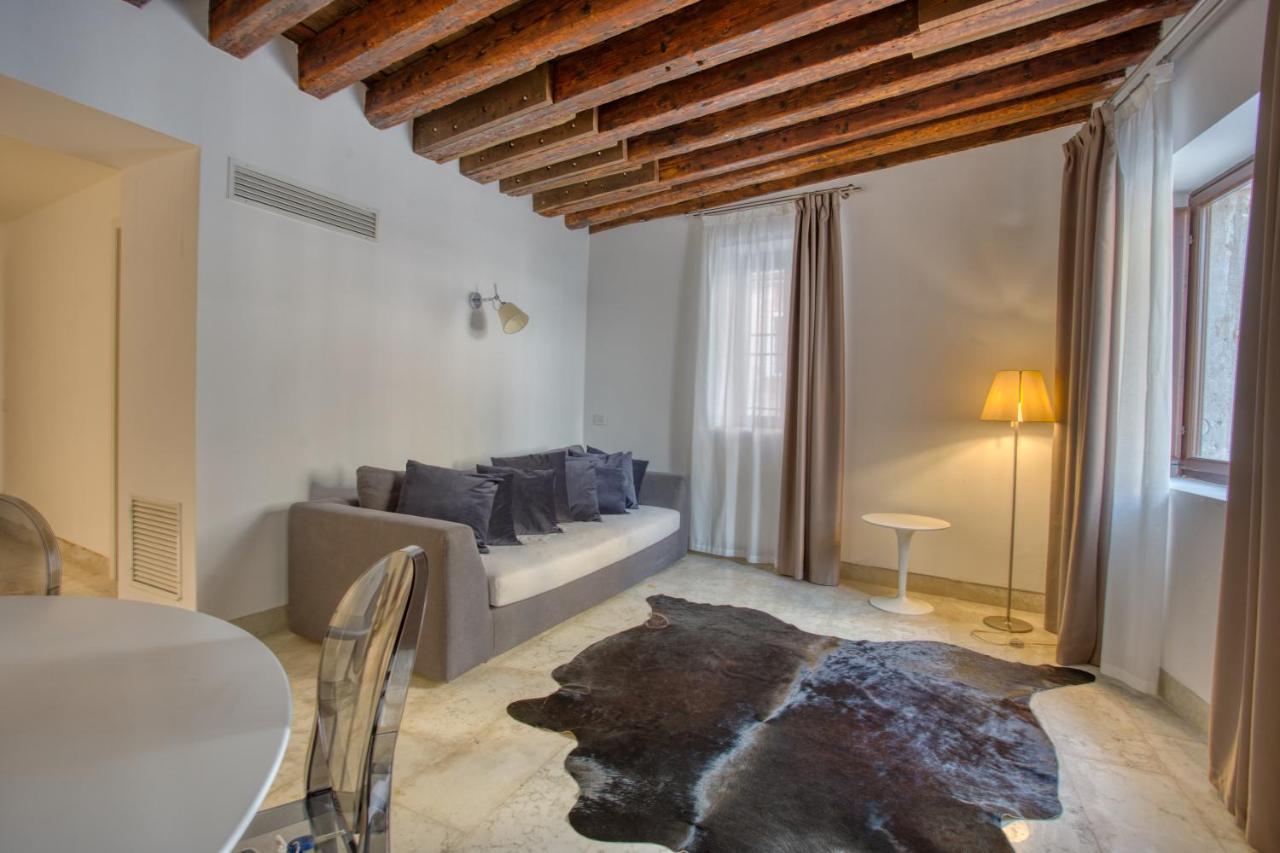 Ca Margherita Loft & Square Palazzo Grifalconi