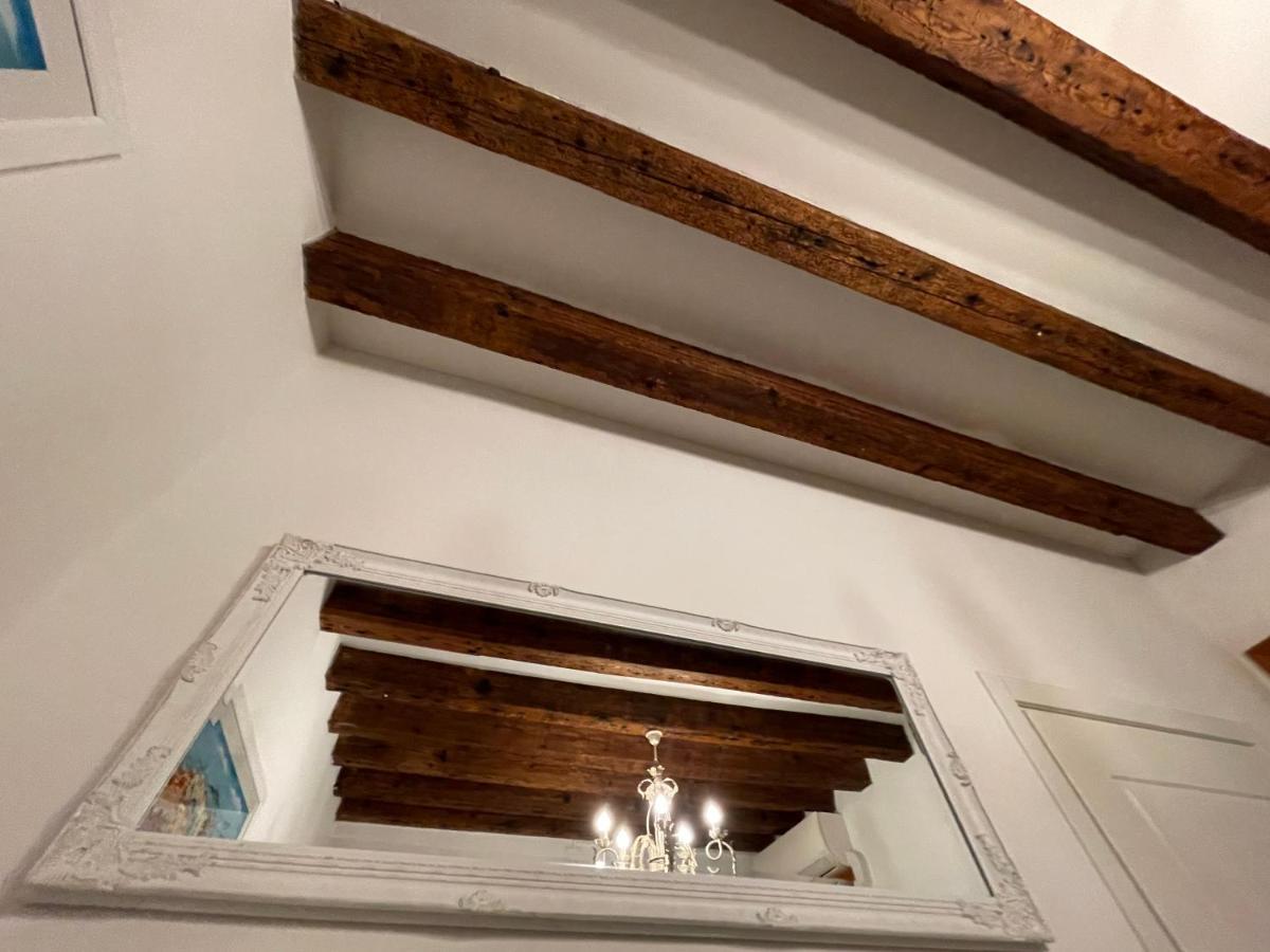 Apartment Ca Marga Cannaregio - Venetian Style 2 Bedroom Venice