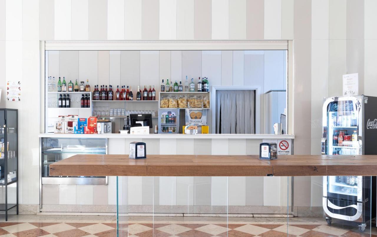 Hotel Isola Di San Servolo - Centro 3*