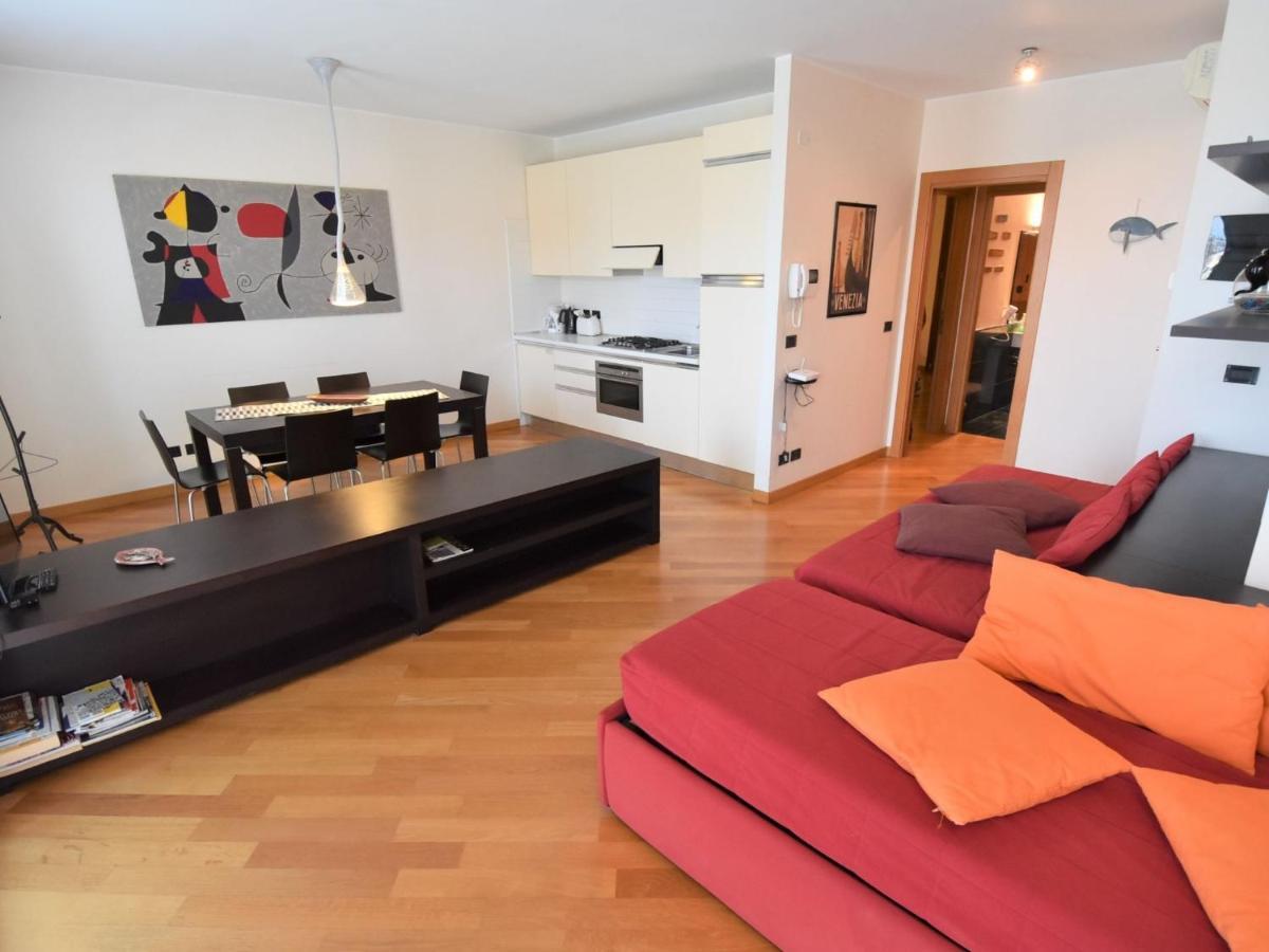 Judeca Nova By Interhome