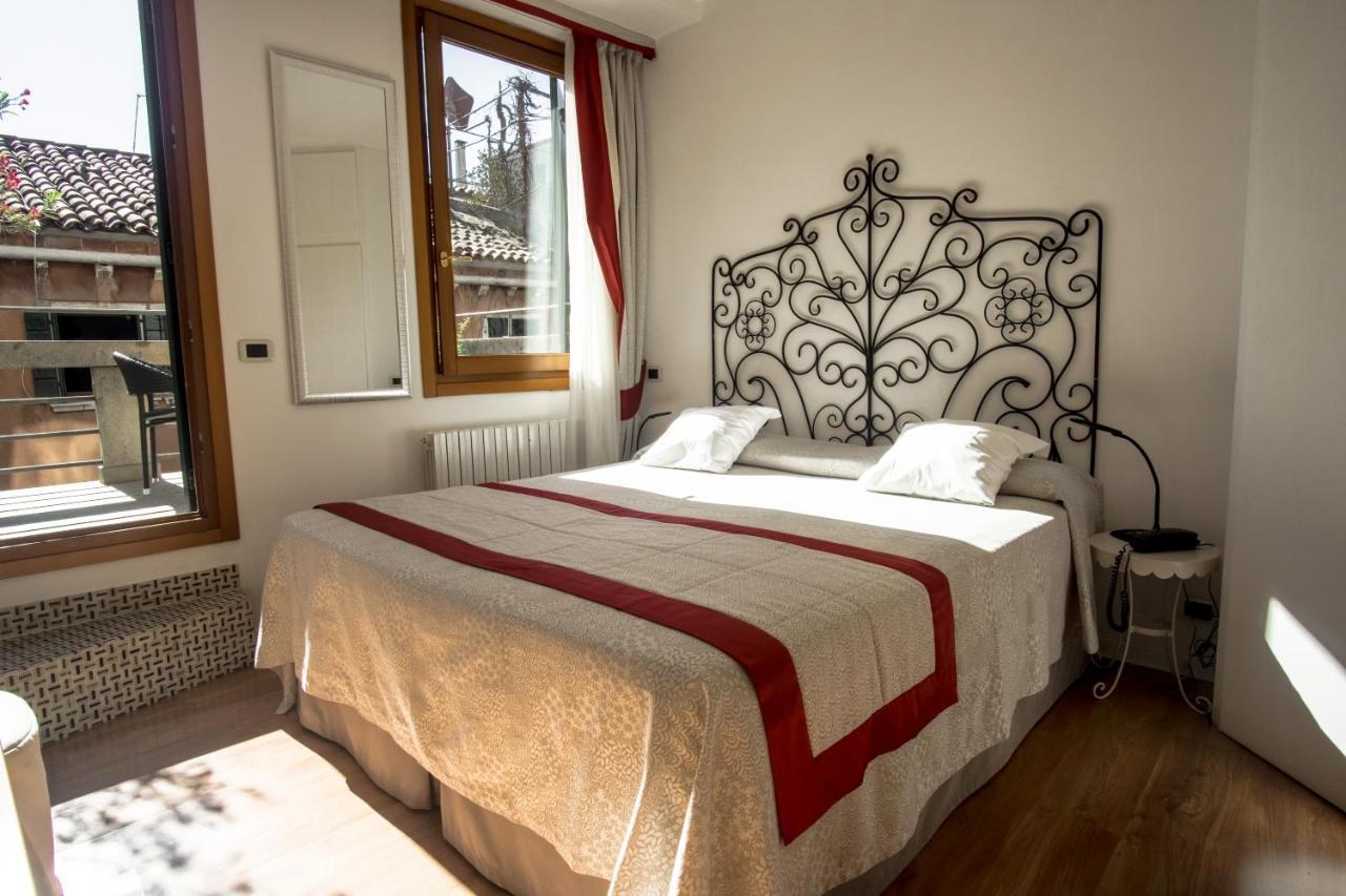 Hotel Antigo Trovatore Veneza