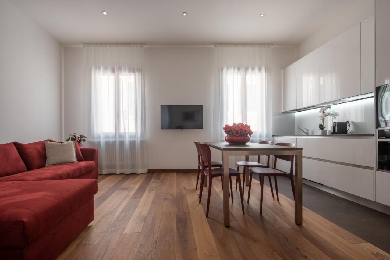 Apartment Rialto Deluxe Grand Canal View R&r